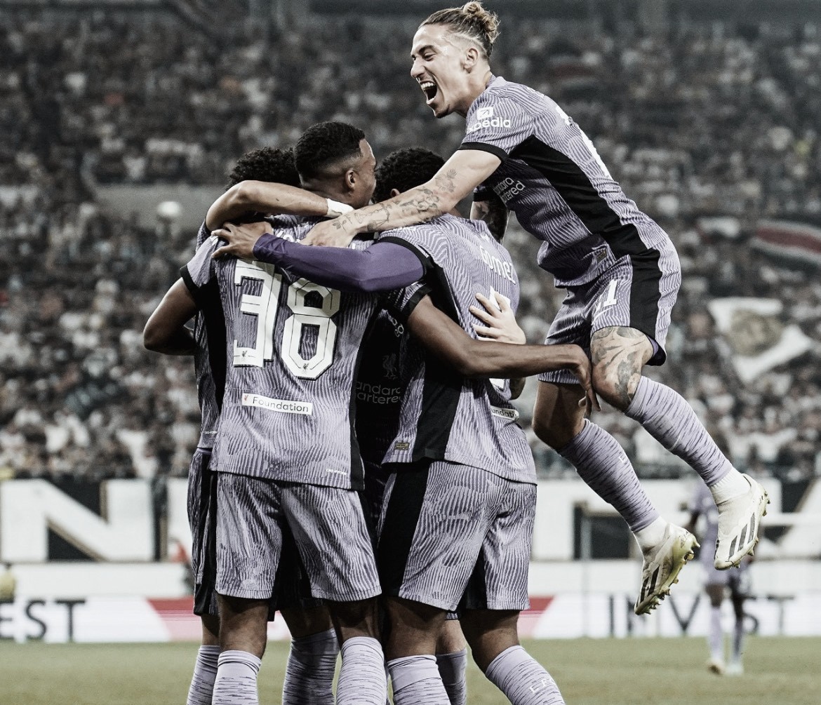 Liverpool consegue virada contra LASK Linz e estreia vencendo na Europa League