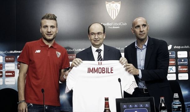 Immobile é apresentado no Sevilla e destaca: "Estou muito feliz por fazer parte deste time"
