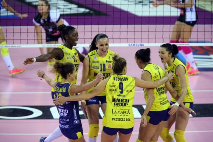 Volley A1 Femminile: Casalmaggiore - Conegliano, che sfida! Successi per Modena, Bergamo e Montichiari.Ritorno alla vittoria  per Il Bisonte