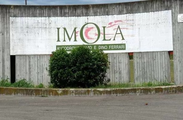Imola lleva a Monza a juicio, descontenta con su financiación