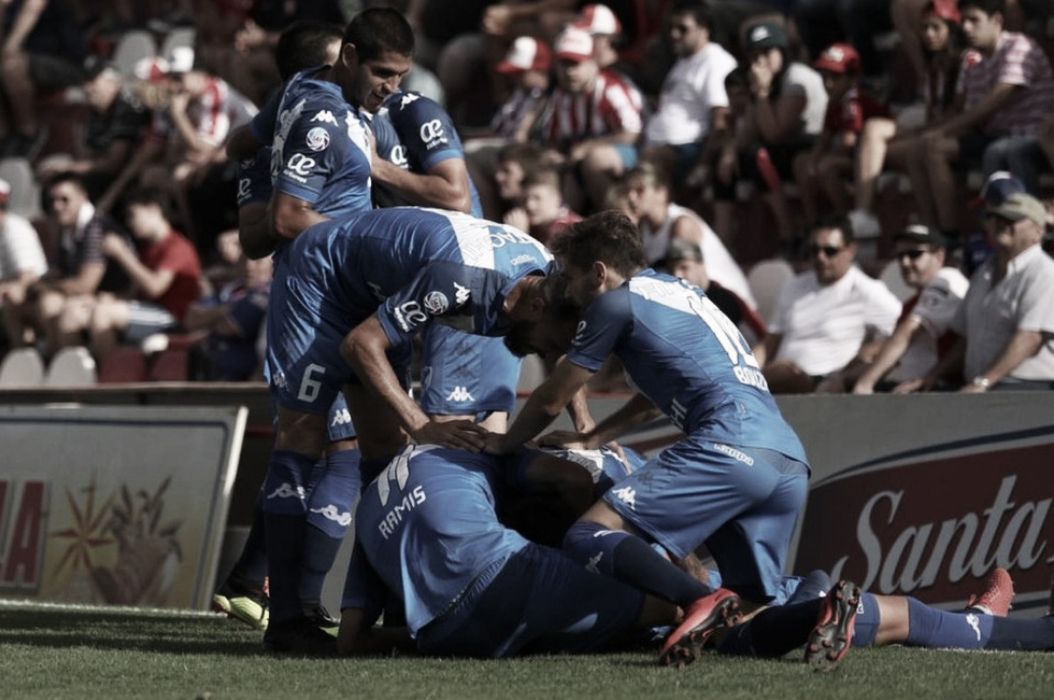 Vélez va en busca de los tres puntos Vélez va en busca de los tres puntos