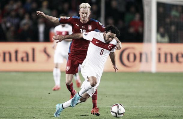 La Turchia non molla l'osso, 2-0 in Repubblica Ceca e contro-sorpasso sull'Olanda La Turchia non molla l'osso, 2-0 in Repubblica Ceca e contro-sorpasso sull'Olanda