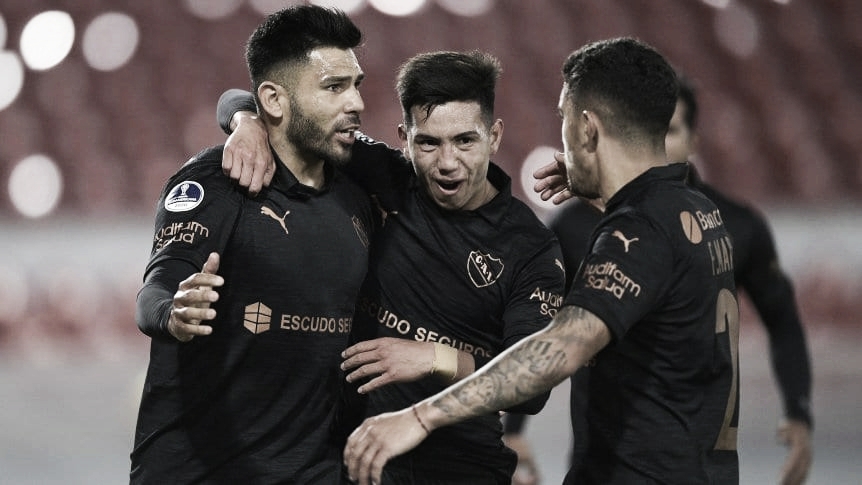Independiente visita a Fénix por la ida de los octavos de final de la Copa Sudamericana