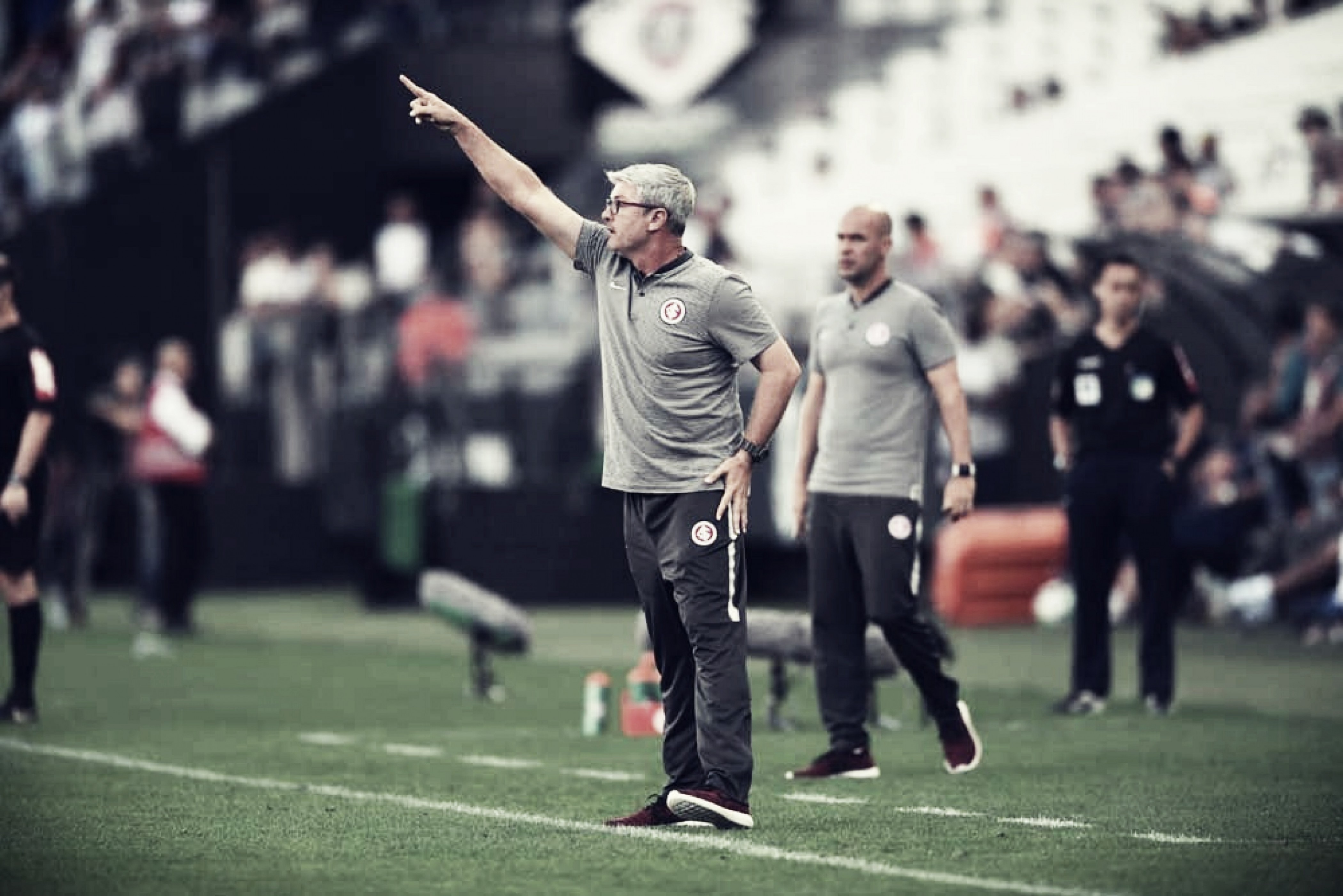 Odair valoriza empate do Internacional fora de casa e evita falar sobre gol impedido Odair valoriza empate do Internacional fora de casa e evita falar sobre gol impedido