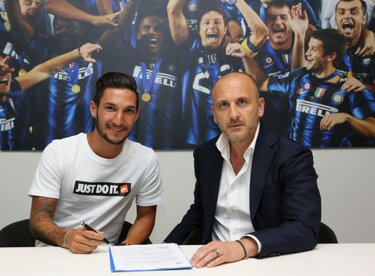 Politano è un nuovo giocatore dell'Inter: prestito con diritto di riscatto