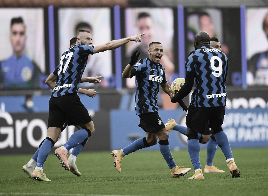 Internazionale vira sobre Torino nos últimos 25 minutos e mantém invencibilidade na Serie A