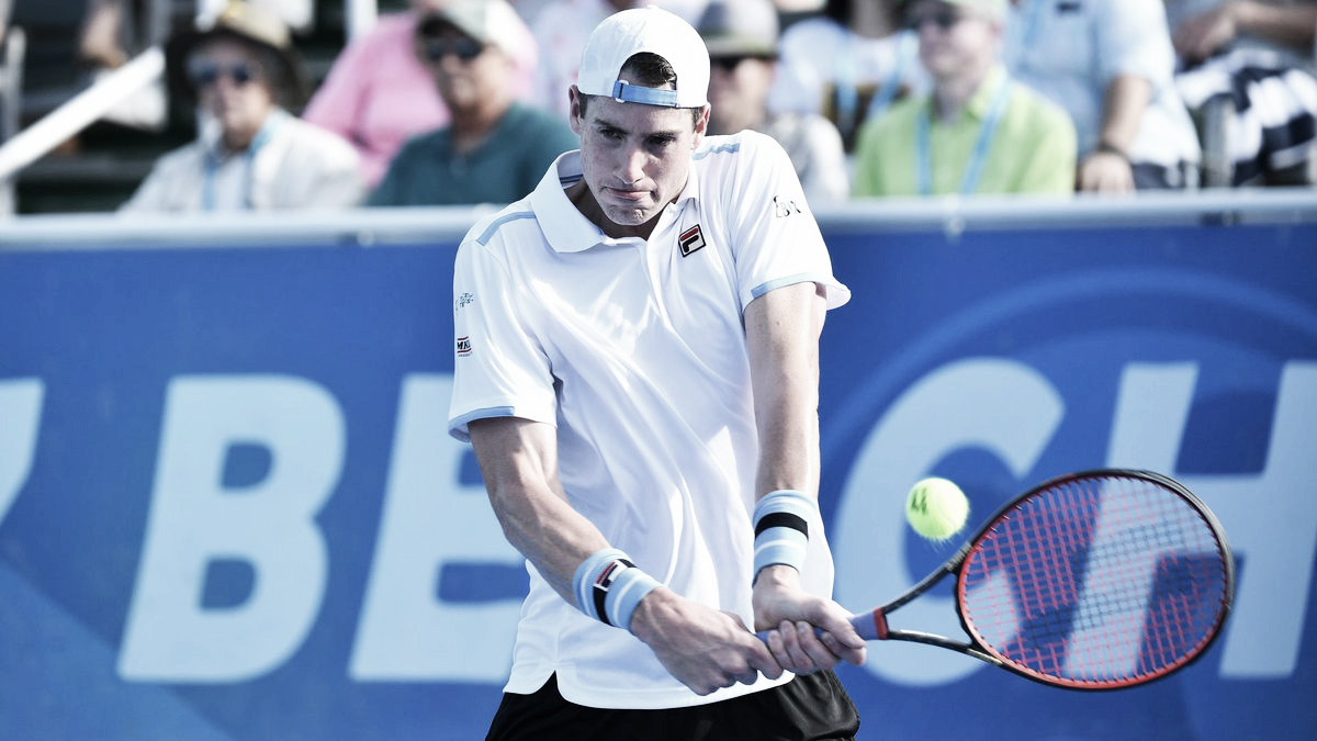 Isner tem trabalho contra Mannarino, mas vence e está nas
semis de Delray Beach Isner tem trabalho contra Mannarino, mas vence e está nas
semis de Delray Beach