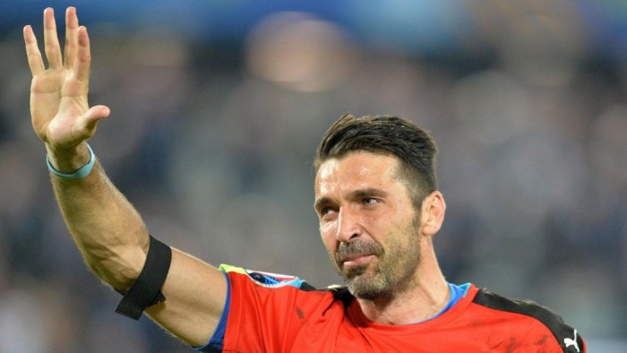 Juve e Italia, la carica di Buffon: "Obiettivi? Far bene in Serie A, Champions e giocare in Russia"