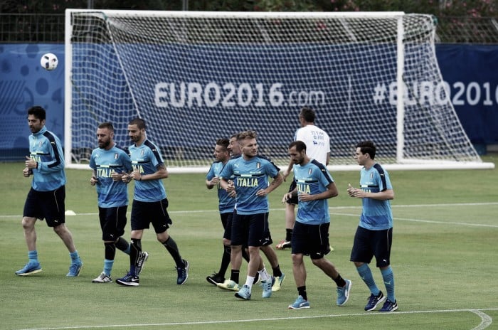 Italia subito in campo a Montpellier. Solo una contusione per Pellè