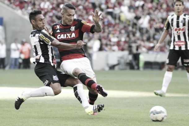 Flamengo e Santos empatam em jogo movimentado com recorde de público no Maracanã