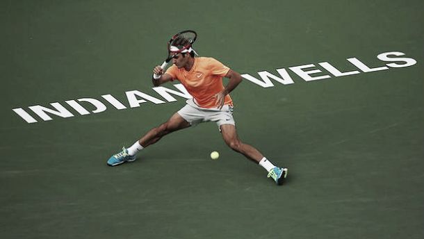 Federer avanza a octavos con paso firme