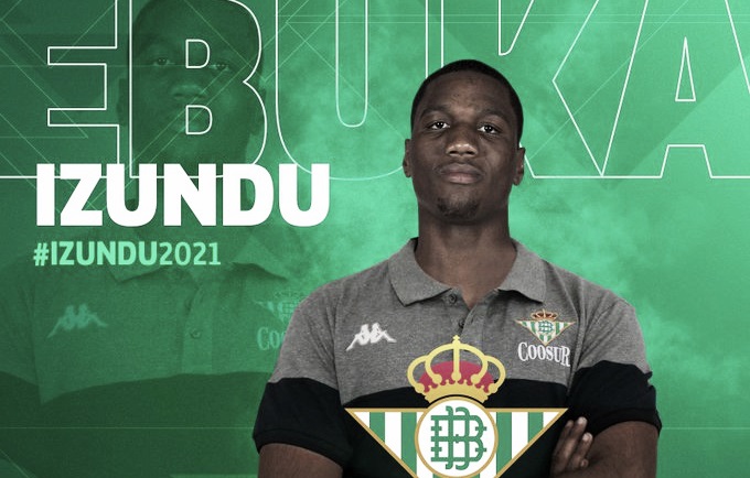 Ebuka Izundu, poderío físico para la pintura del Coosur Real Betis Ebuka Izundu, poderío físico para la pintura del Coosur Real Betis