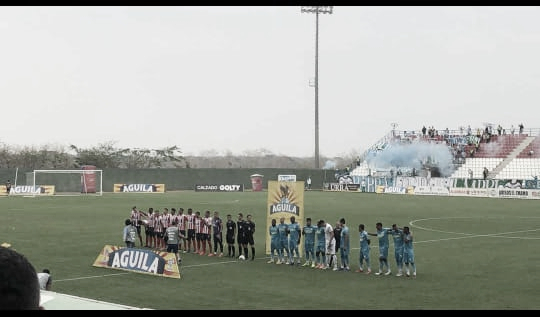 Con un gol agónico,
Jaguares empató ante Junior y rescató un punto en Montería Con un gol agónico,
Jaguares empató ante Junior y rescató un punto en Montería