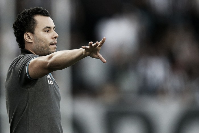Jair Ventura destaca performance do Botafogo: "Jogamos com autoridade na casa do adversário"