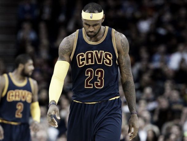 I Knicks rovinano la prima di LeBron, Cleveland battuta