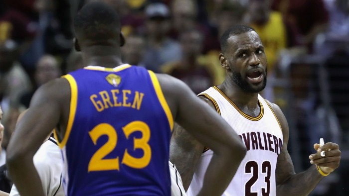 NBA Finals - LeBron James risponde a Green: "Bello che pensi a me nel giorno dei festeggiamenti"