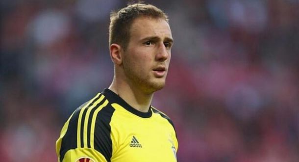 Jan Oblak passes Atlético medical ahead of €20m switch