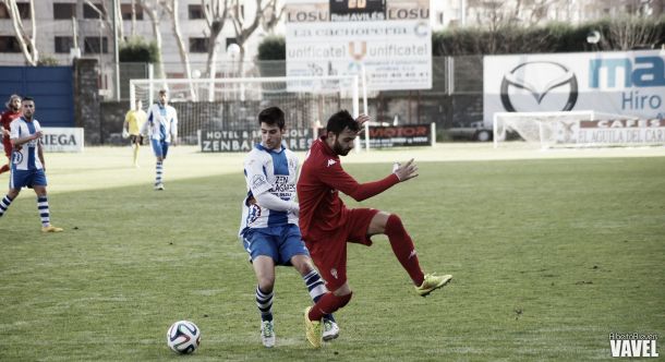 Fotos e imágenes del Real Avilés CF - Sporting de Gijón 'B', 22ª jornada Grupo I de Segunda División B