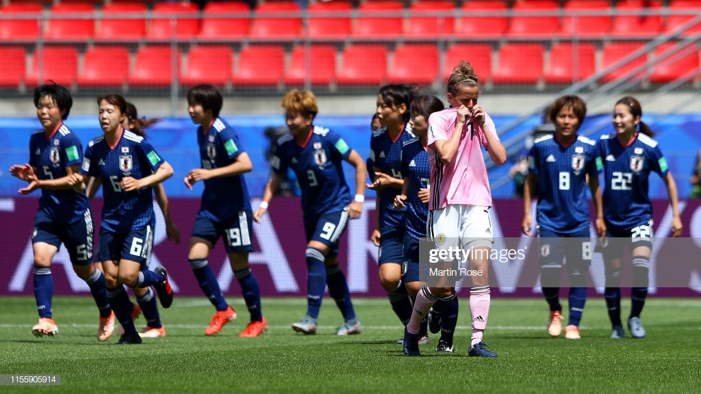 Japan 2-1 Scotland: Scots left feeling blue