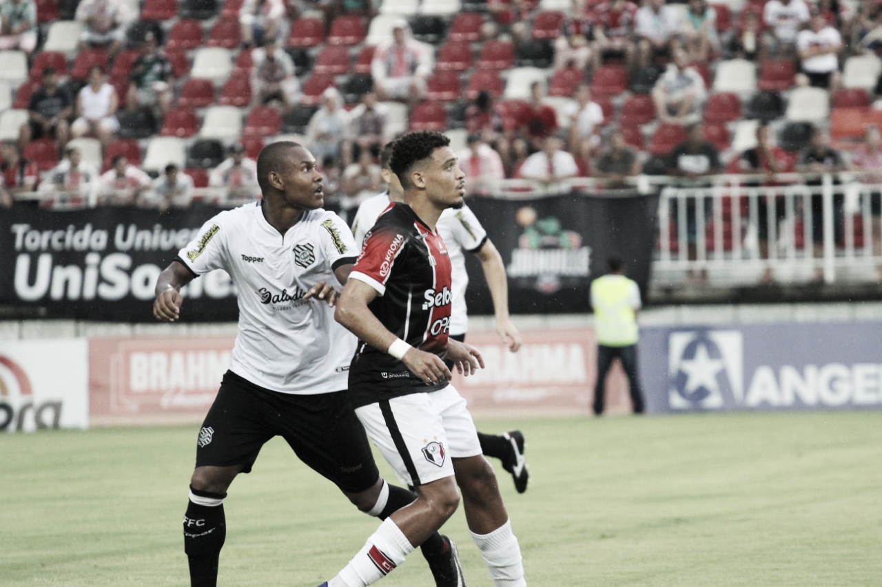 Joinville busca empate com Figueirense, mas continua sem vencer na temporada