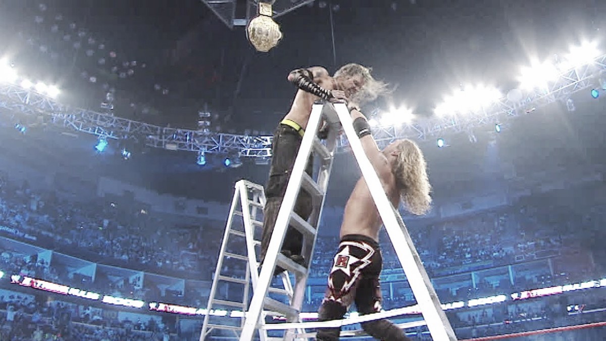 La vista al pasado: Edge vs Jeff Hardy Ladder Match