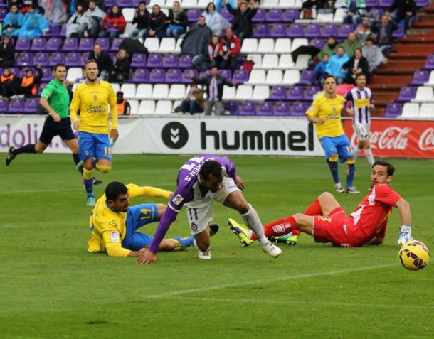 El Real Valladolid pierde galones en Zorrilla