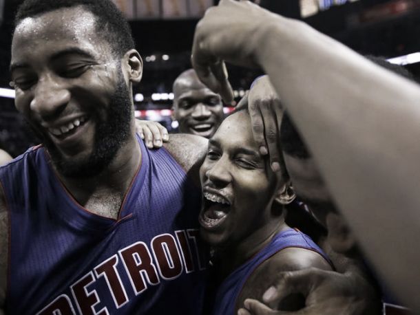 Resumen NBA: Detroit Pistons asalta el AT&T Center y Phoenix sigue ganando
