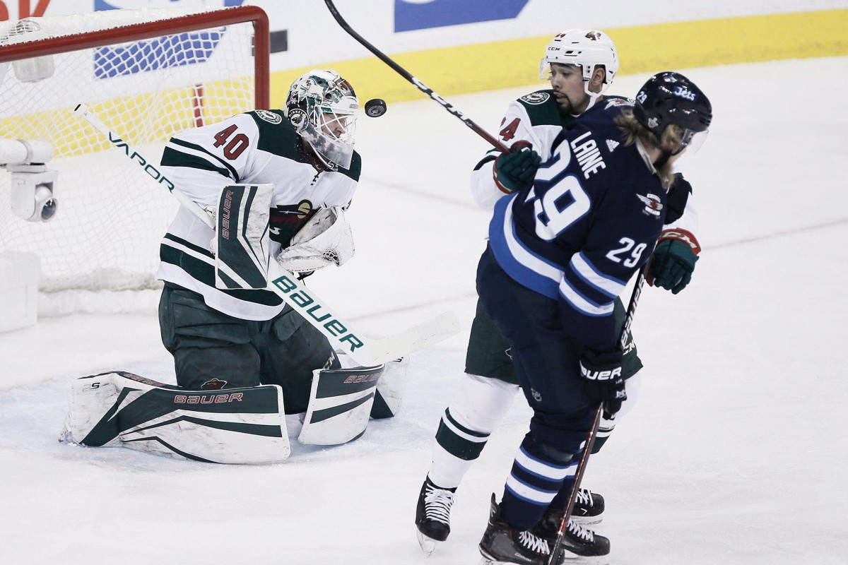 Winnipeg Jets take Game 2 easily