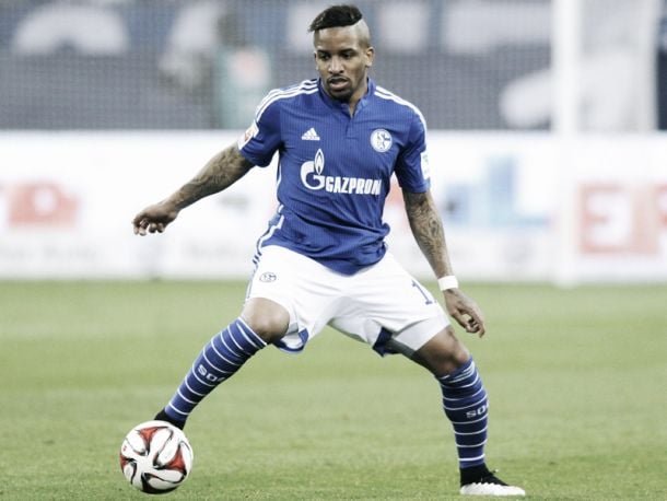 Jefferson Farfan leaves Schalke for the United Arab Emirates