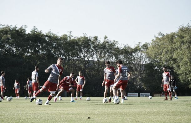 Em preparação para enfrentar o Goiás, São Paulo treina em dois períodos