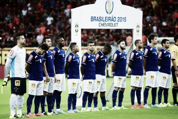 Jogadores do Cruzeiro negam falta de comprometimento e almejam reação no Brasileirão