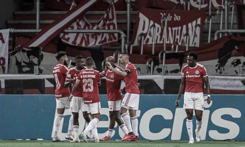 Internacional aumenta chance de título em 10%, enquanto São Paulo e Flamengo despencam; confira números Internacional aumenta chance de título em 10%, enquanto São Paulo e Flamengo despencam; confira números