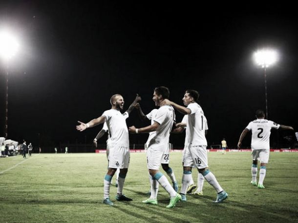 Arouca 1-3 FC Porto: Jesús Corona brilha (e bisa) em vitória tranquila