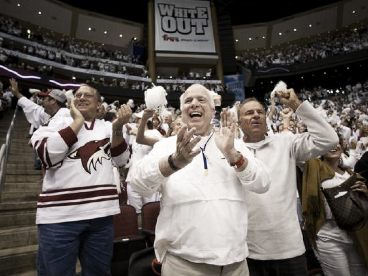 John McCain: Huge Arizona Coyotes fan