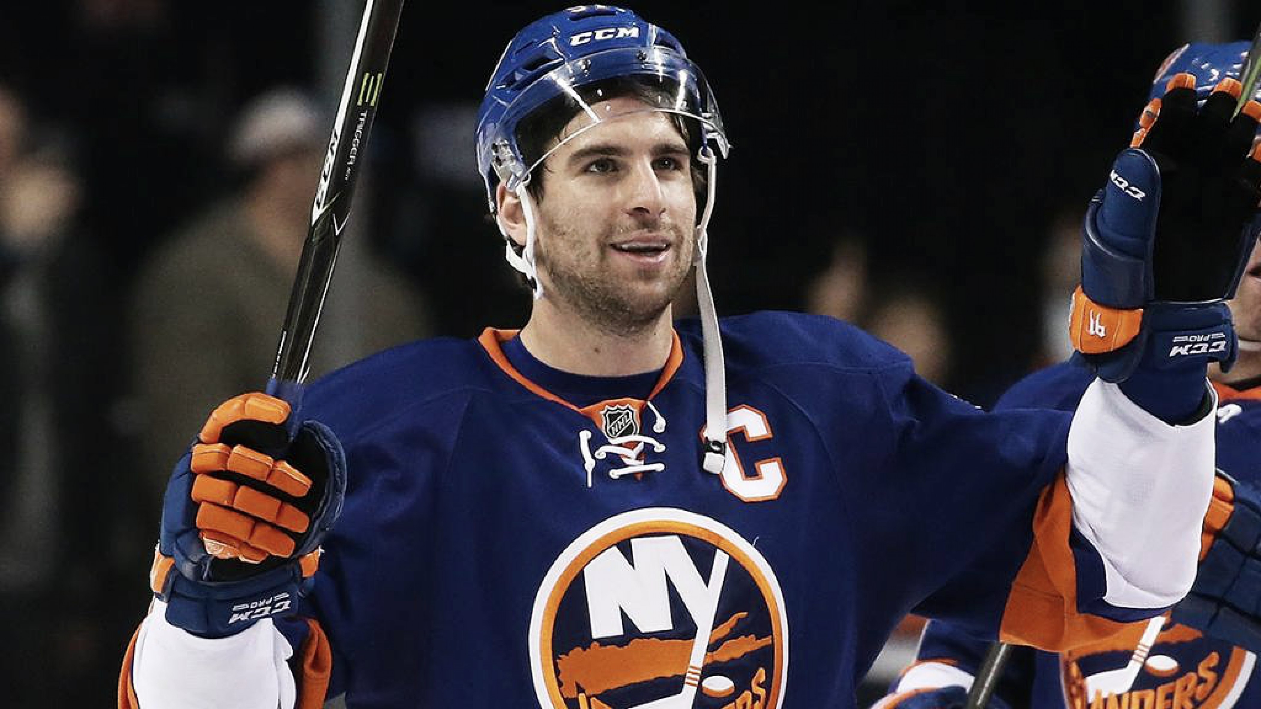 John Tavares bidding war ensues across NHL