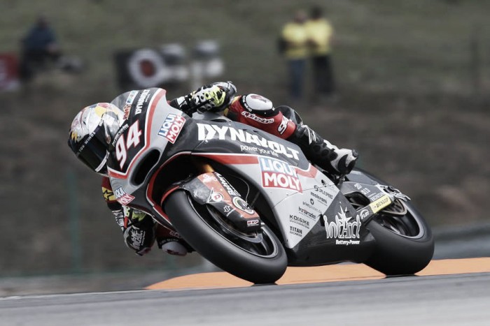 Folger wins a sodden race in Moto2