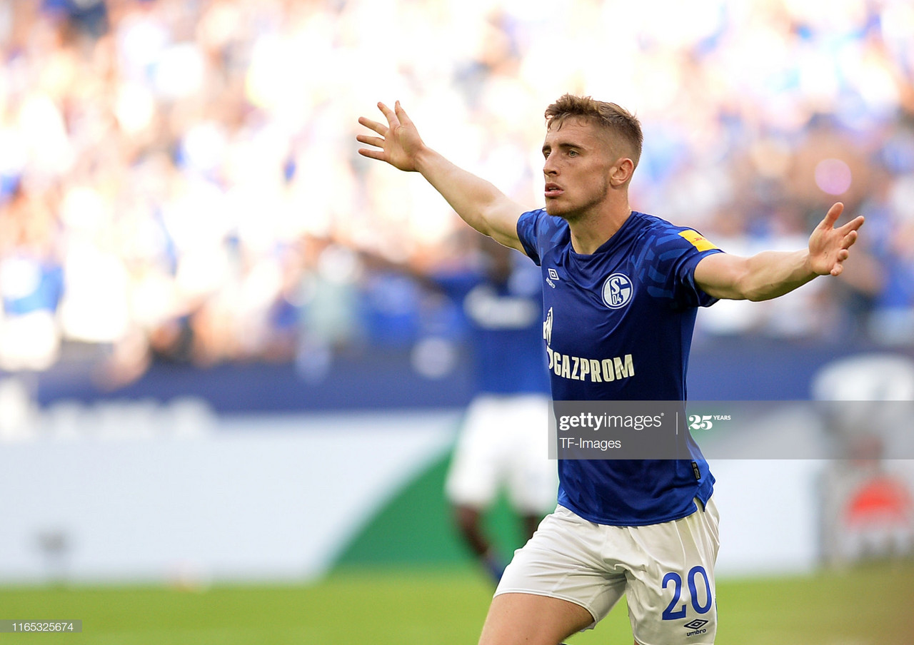 Toffees
Youngster Kenny “One of the best signings of last Summer", says Schalke manager