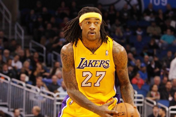 Lakers Decline Jordan Hill’s Team Option