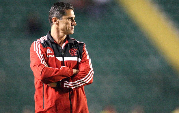 Após quatro jogos sem vitória no Brasileiro, Flamengo demite o técnico Jorginho Após quatro jogos sem vitória no Brasileiro, Flamengo demite o técnico Jorginho