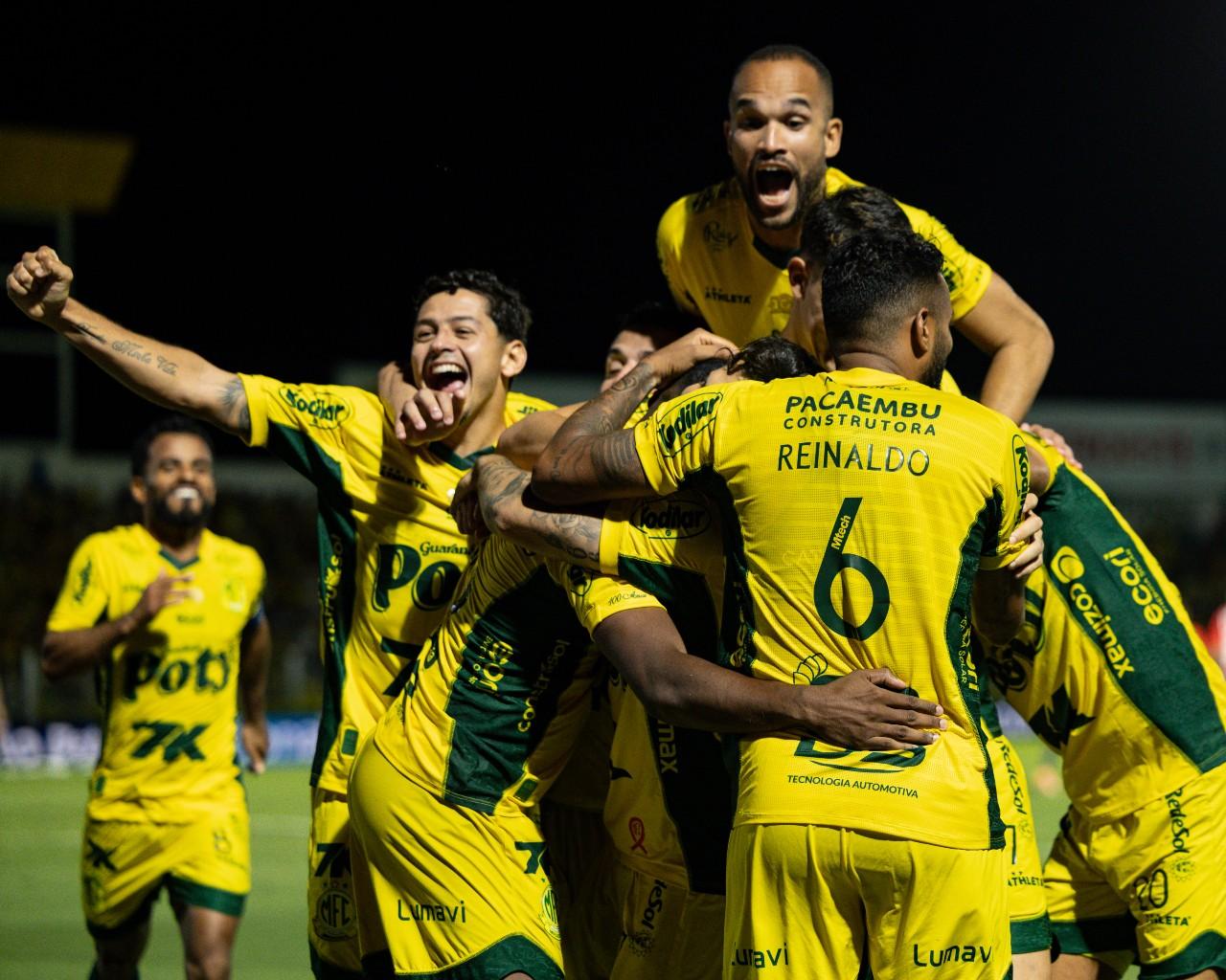 Mirassol defende invencibilidade em casa contra jovens do Flamengo na rodada final do Brasileiro