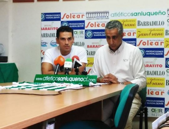 Juanito, presentado como entrenador del Sanluqueño