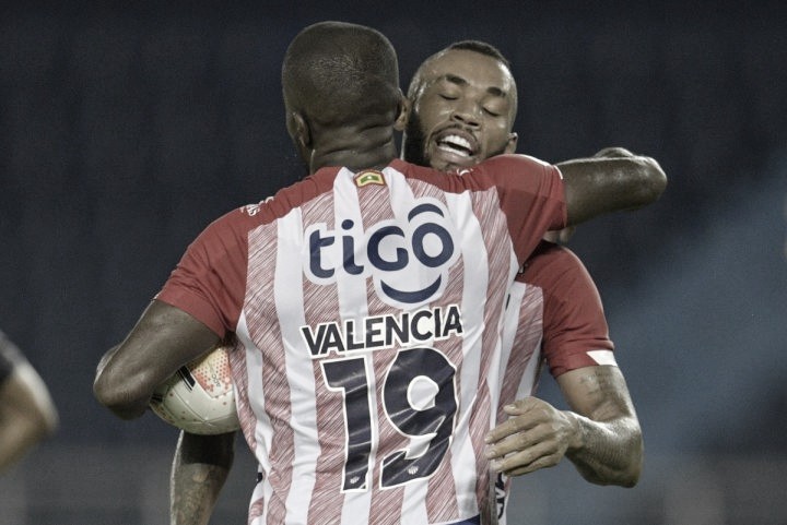 Junior goleó a Independiente del Valle y resucitó en la Libertadores