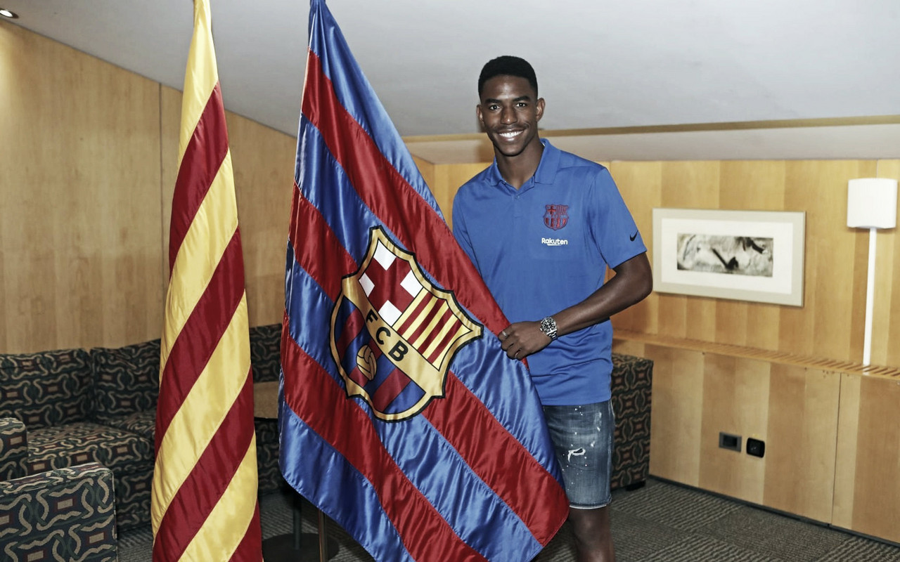 Junior Firpo, nuevo jugador del Barça