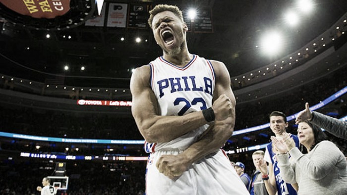Saric la rompió y Anderson lo definió Saric la rompió y Anderson lo definió
