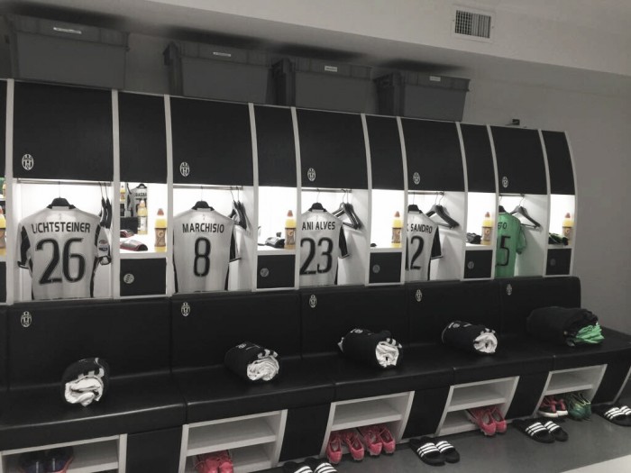 Juventus-Genoa, le formazioni ufficiali: Allegri torna alla finta difesa a tre