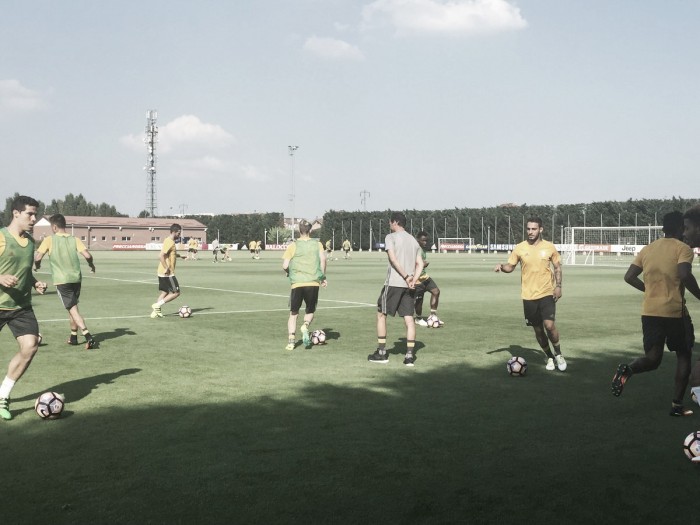 Juventus al lavoro a Vinovo. Oggi doppio allenamento sotto gli occhi di Allegri Juventus al lavoro a Vinovo. Oggi doppio allenamento sotto gli occhi di Allegri