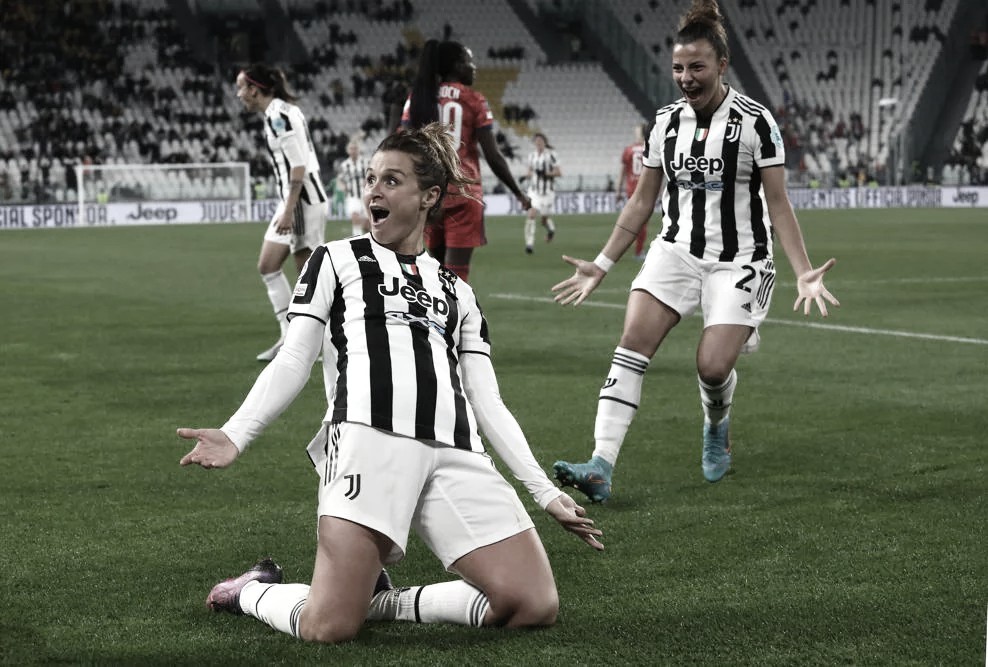 Juventus cresce com superioridade numérica e vira contra Lyon pela Women's Champions League