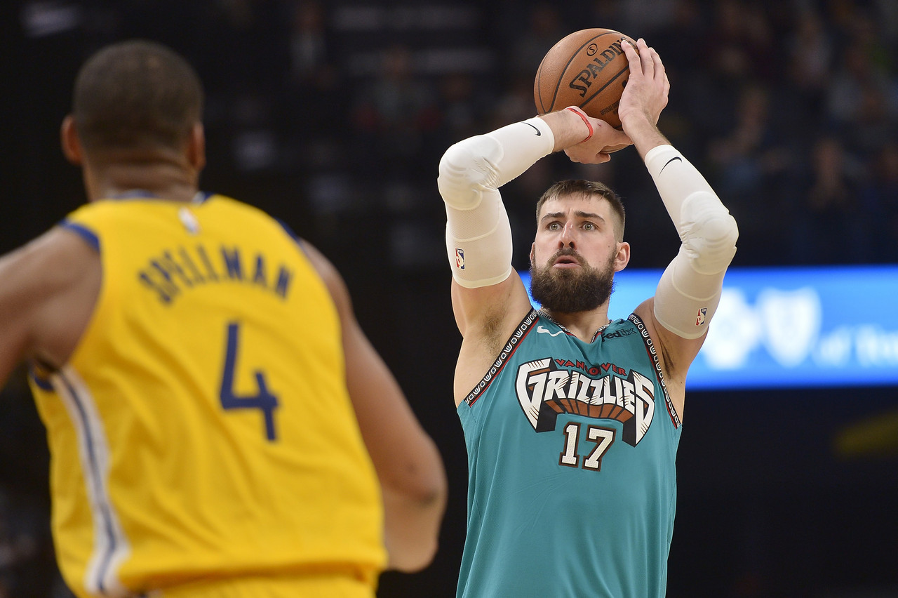 Jonas Valanciunas and the Grizzlies are flying under your radar