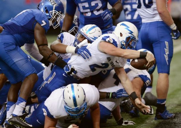 Air Force Uses Balanced Attack To Down Georgia State
