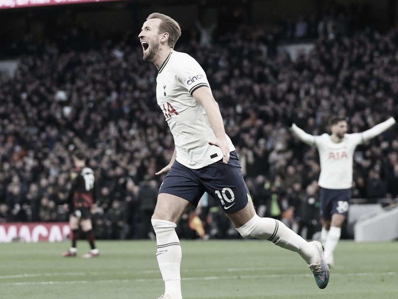Harry Kane se convirtió en el máximo goleador histórico del Tottenham